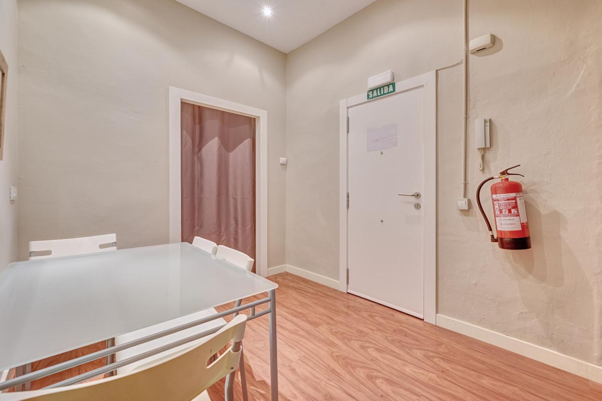 Curia 6 By Clabao Apartment Пампона Екстериор снимка